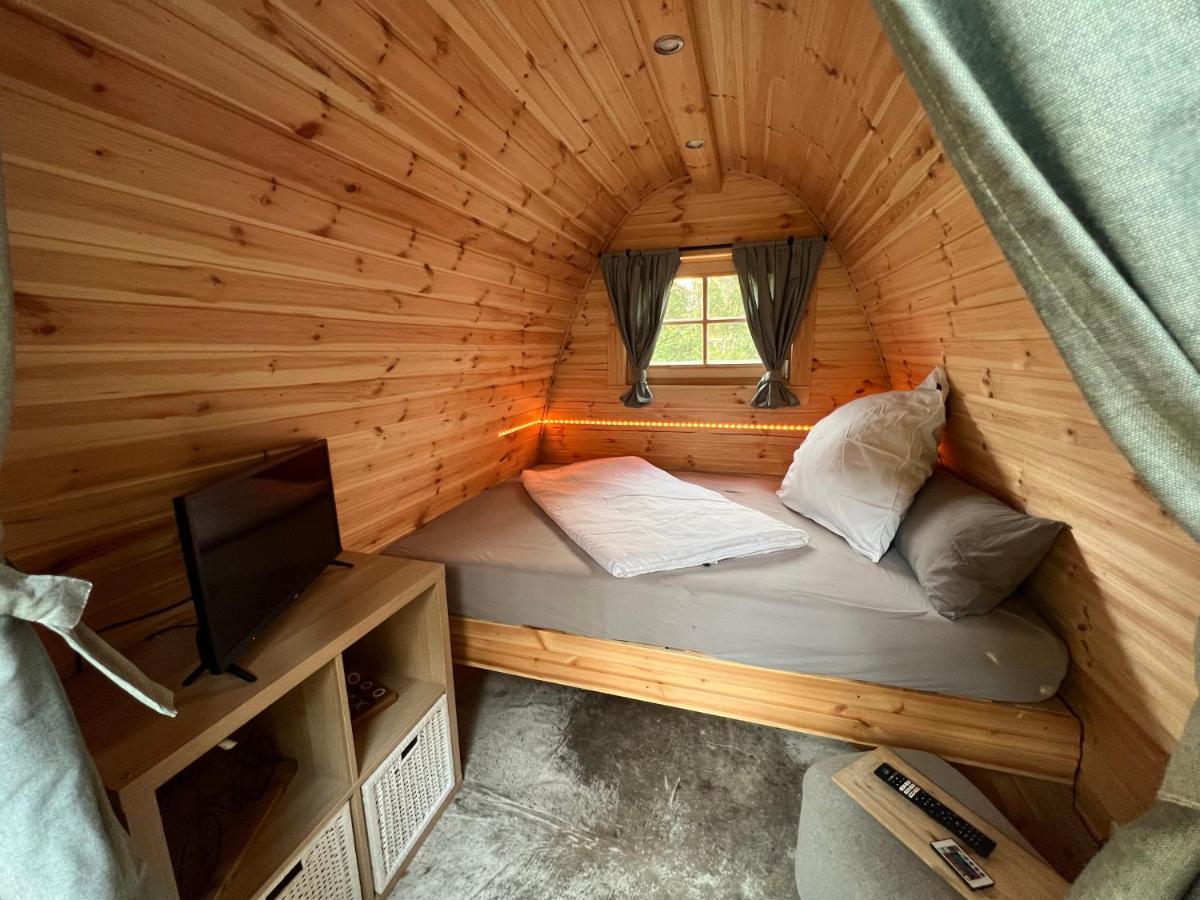 Borkwalde Ferienhaus Im Wald מראה חיצוני תמונה